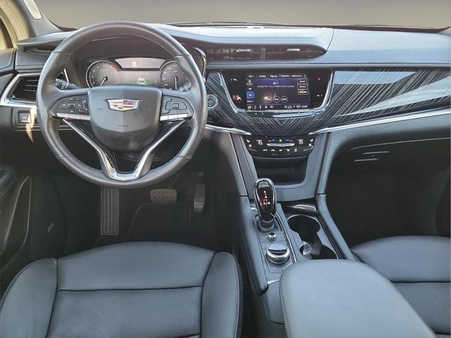 used 2024 Cadillac XT6 car, priced at $54,214