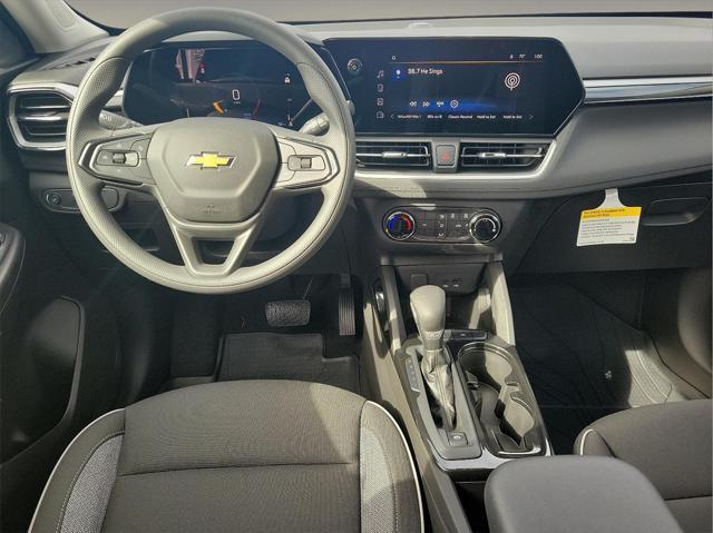 new 2025 Chevrolet TrailBlazer car, priced at $25,795