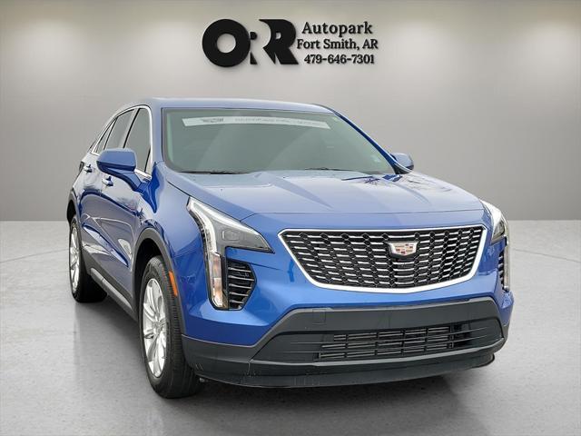 used 2023 Cadillac XT4 car, priced at $30,897