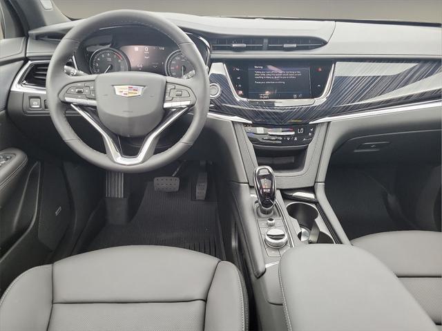 new 2025 Cadillac XT6 car, priced at $67,049