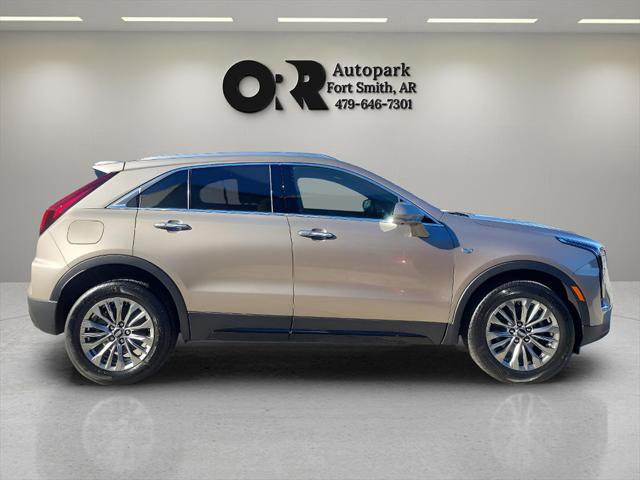 new 2025 Cadillac XT4 car, priced at $45,500