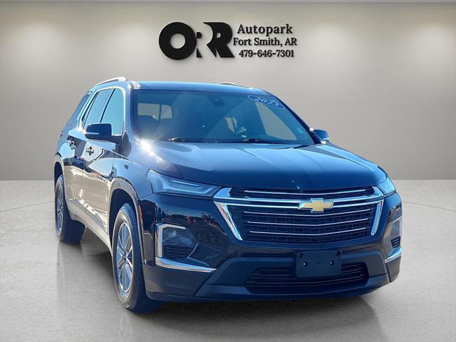 used 2023 Chevrolet Traverse car, priced at $32,747