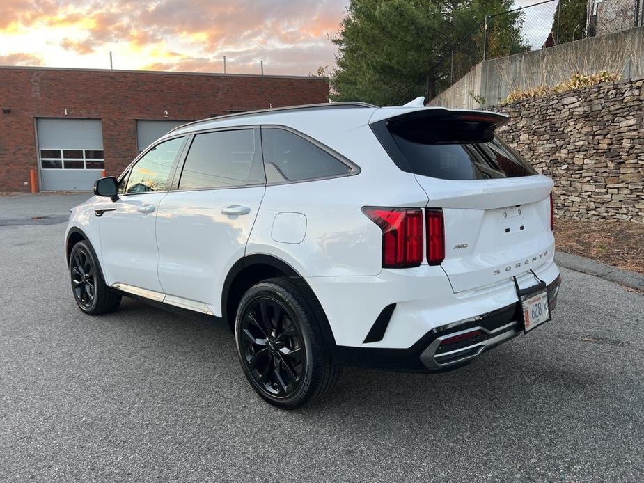 used 2022 Kia Sorento car, priced at $30,500