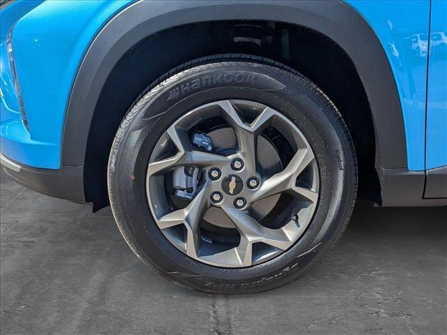 new 2025 Chevrolet Trax car, priced at $27,340