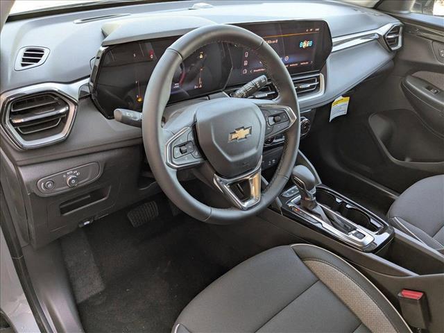 new 2025 Chevrolet TrailBlazer car, priced at $29,320
