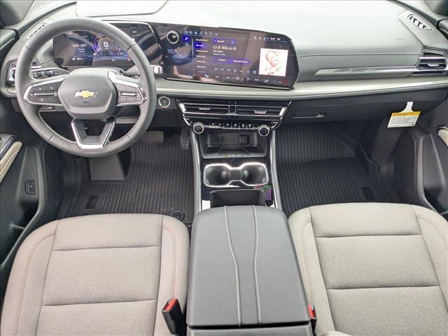 new 2025 Chevrolet Traverse car, priced at $42,445