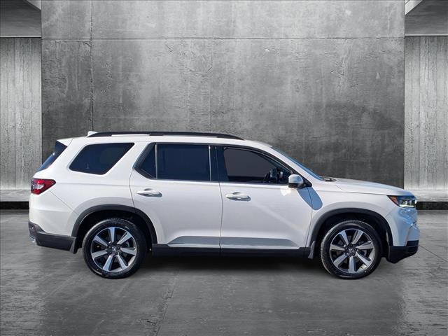 used 2023 Honda Pilot car, priced at $42,499