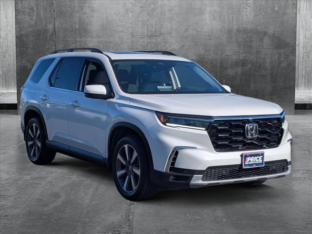 used 2023 Honda Pilot car, priced at $42,499