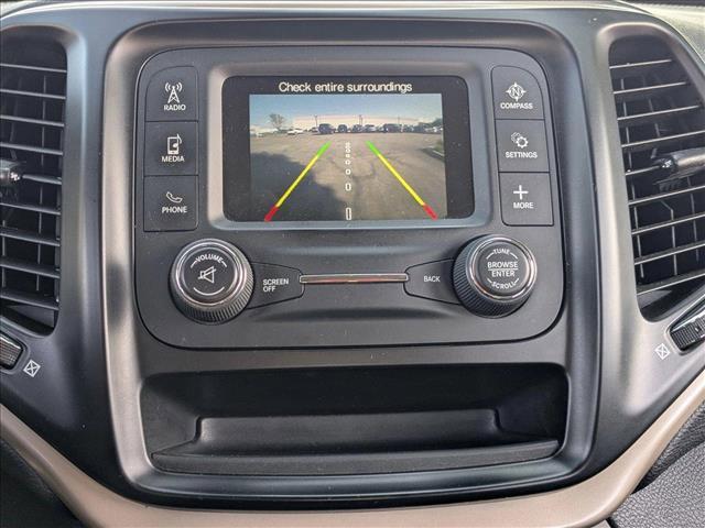 used 2014 Jeep Cherokee car, priced at $5,400