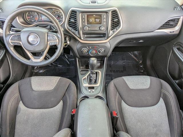 used 2014 Jeep Cherokee car, priced at $5,400