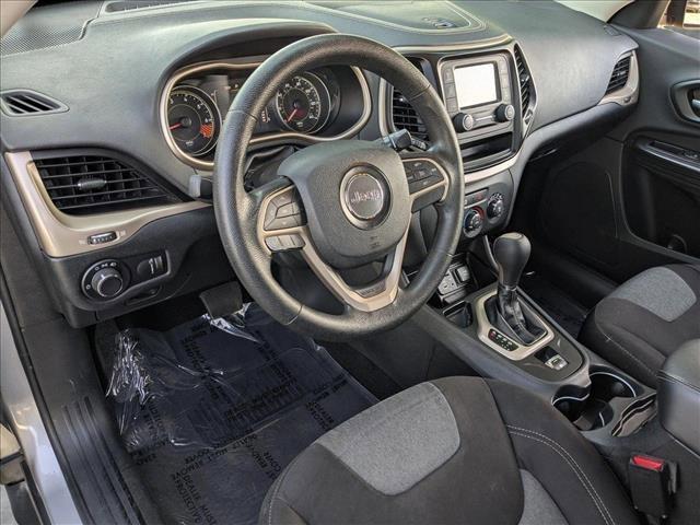 used 2014 Jeep Cherokee car, priced at $5,400