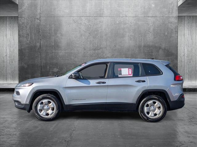 used 2014 Jeep Cherokee car, priced at $5,400