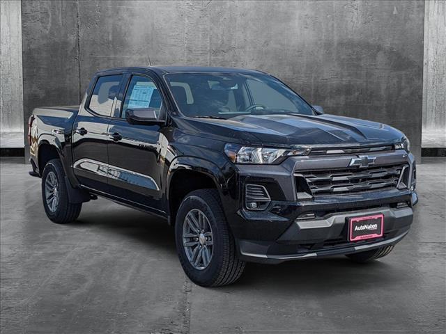 new 2024 Chevrolet Colorado car, priced at $40,900