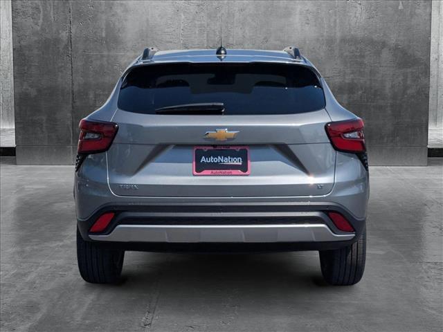 new 2025 Chevrolet Trax car, priced at $26,945