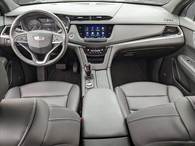 used 2024 Cadillac XT6 car, priced at $40,995