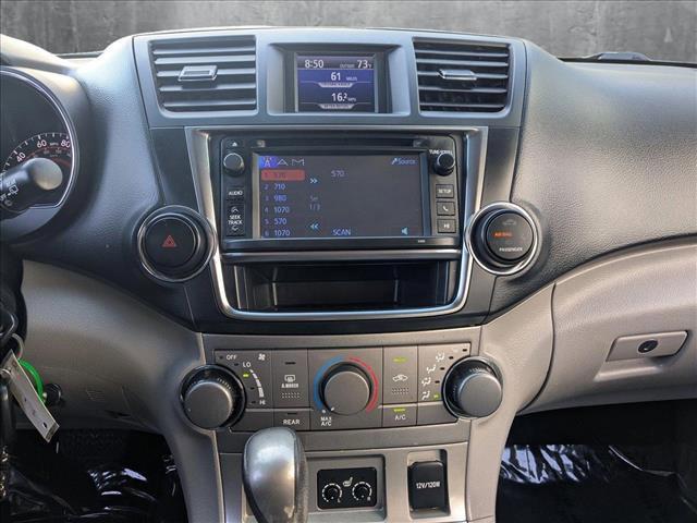 used 2013 Toyota Highlander car, priced at $13,486