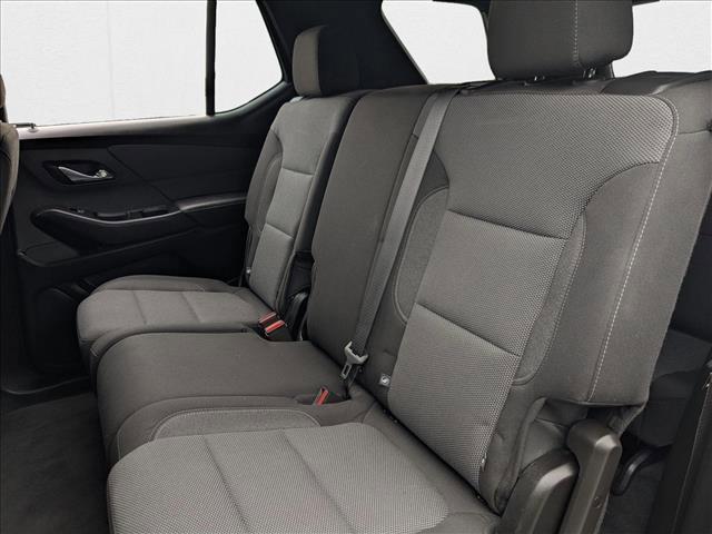 used 2022 Chevrolet Traverse car, priced at $28,466