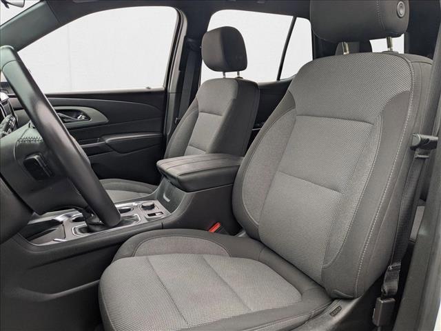 used 2022 Chevrolet Traverse car, priced at $28,466
