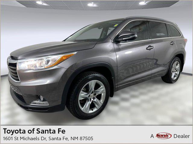 used 2015 Toyota Highlander car, priced at $19,999