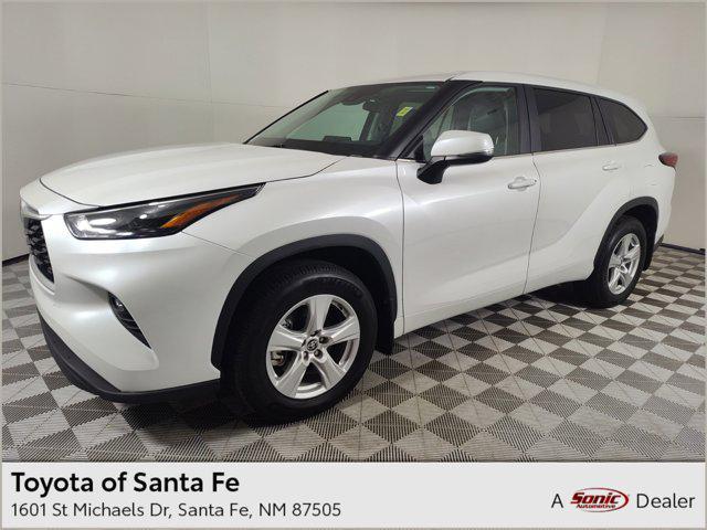 used 2023 Toyota Highlander car, priced at $35,999