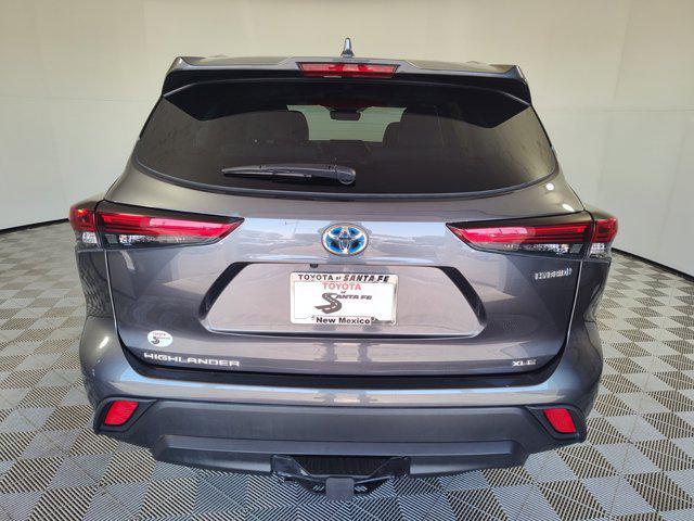 used 2022 Toyota Highlander Hybrid car, priced at $44,786