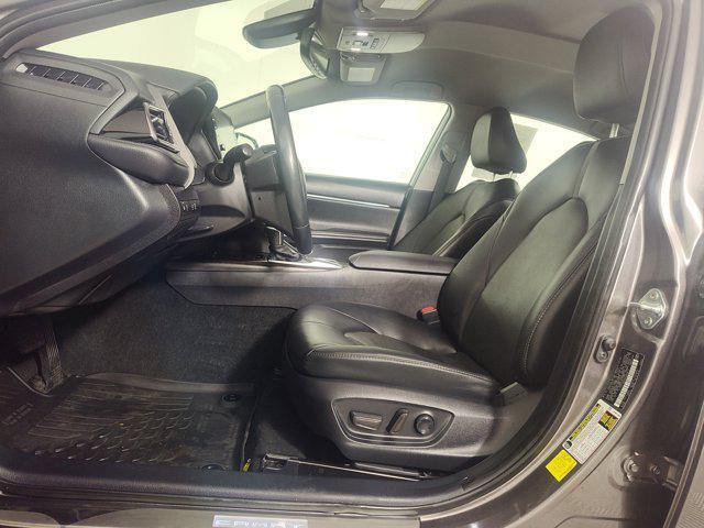 used 2024 Toyota Camry Hybrid car, priced at $28,919