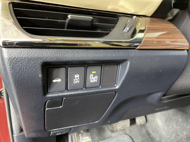 used 2014 Toyota Avalon Hybrid car, priced at $14,999