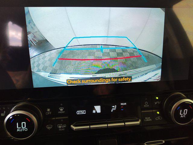 used 2025 Toyota Highlander car, priced at $45,999