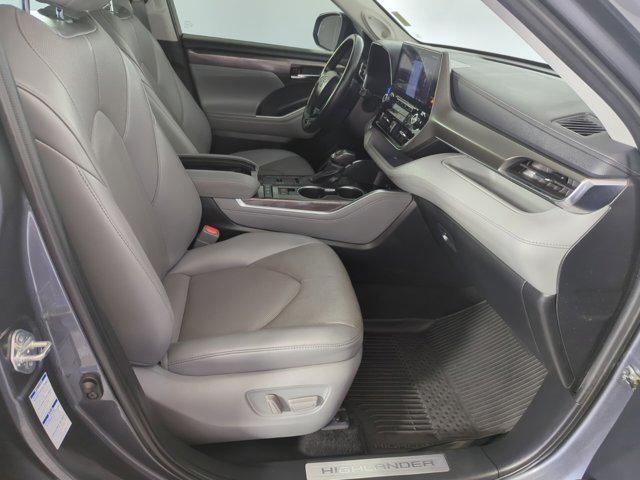 used 2021 Toyota Highlander Hybrid car, priced at $41,299