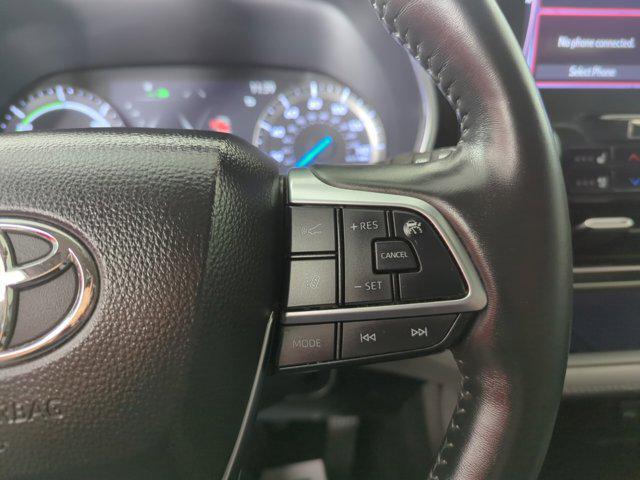 used 2021 Toyota Highlander Hybrid car, priced at $41,299