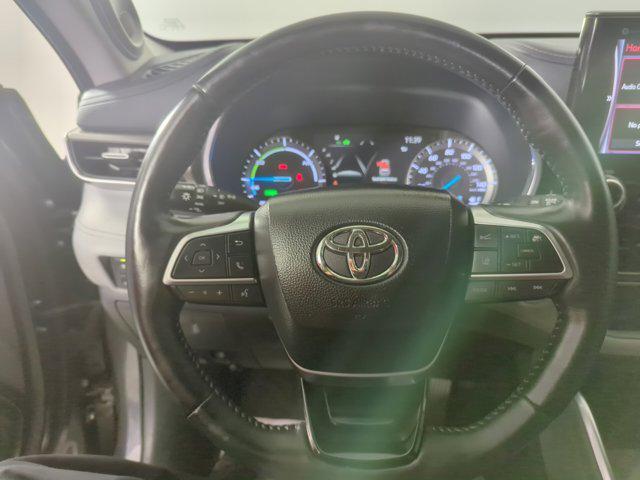 used 2021 Toyota Highlander Hybrid car, priced at $41,299