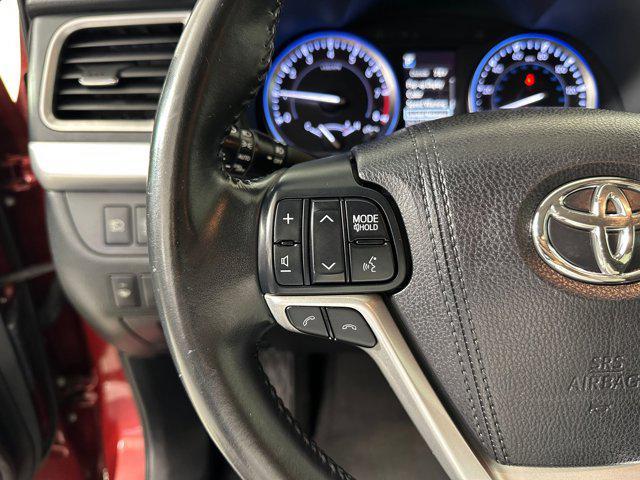used 2017 Toyota Highlander car, priced at $18,887