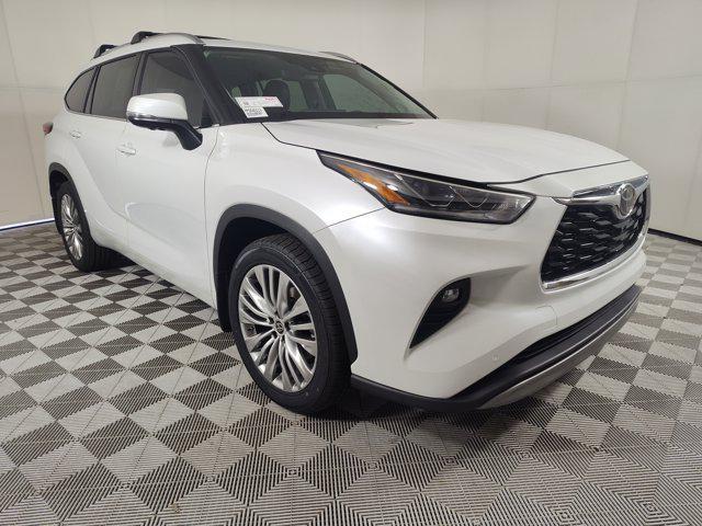 used 2023 Toyota Highlander car, priced at $48,999