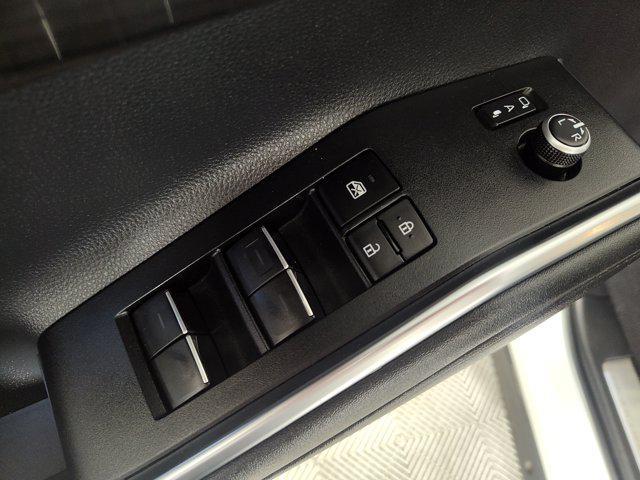 used 2023 Toyota Highlander car, priced at $48,999
