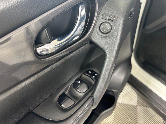 used 2020 Nissan Rogue car, priced at $15,599