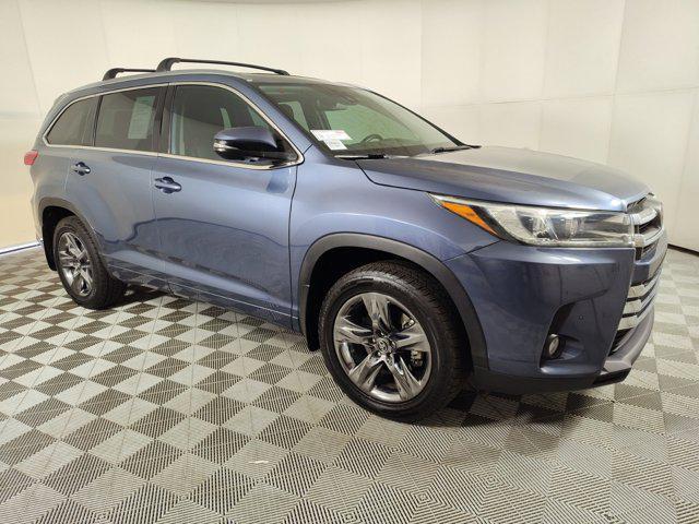 used 2018 Toyota Highlander car, priced at $27,999