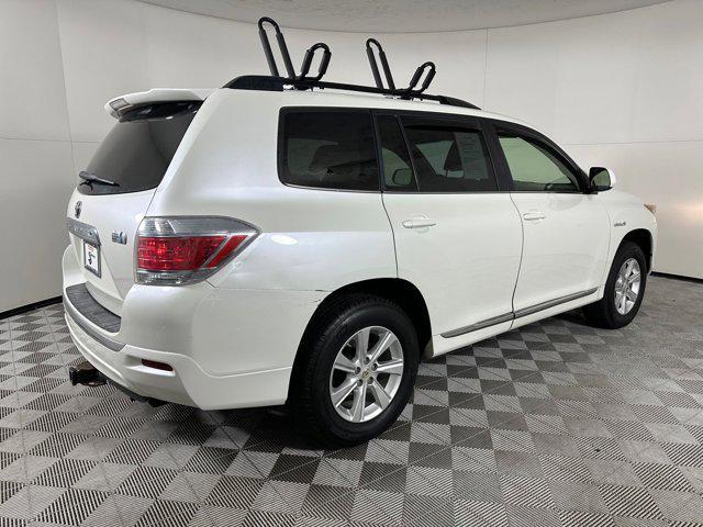 used 2012 Toyota Highlander Hybrid car, priced at $11,999