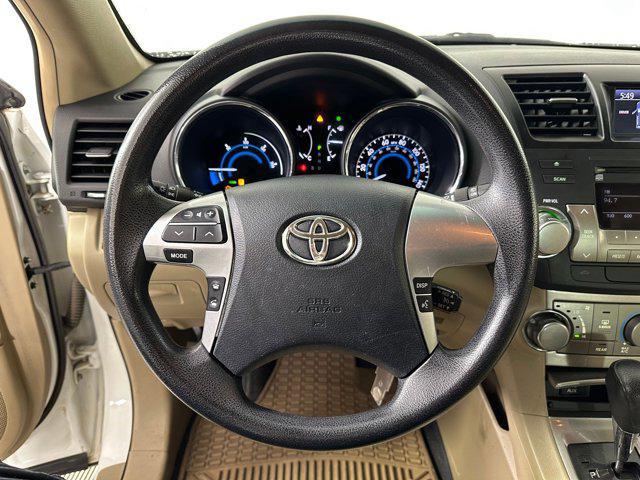used 2012 Toyota Highlander Hybrid car, priced at $11,999
