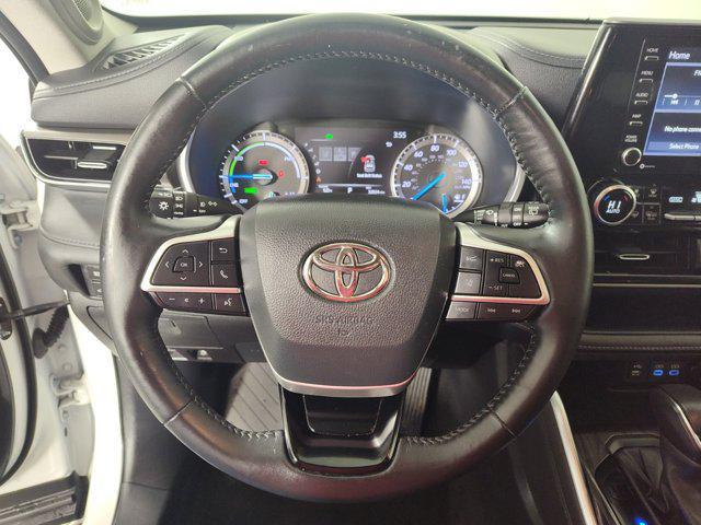 used 2022 Toyota Highlander Hybrid car, priced at $44,996