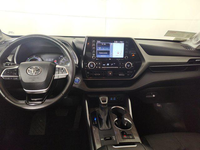 used 2022 Toyota Highlander Hybrid car, priced at $44,996