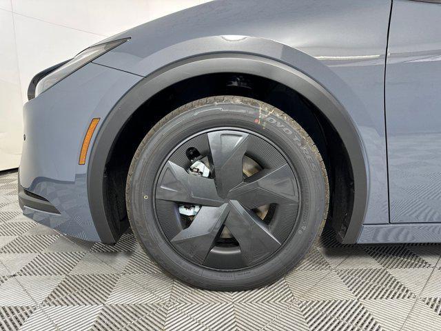 new 2026 Toyota Prius Plug-In Hybrid car, priced at $35,358