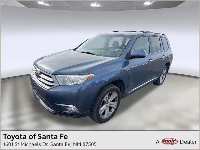 used 2013 Toyota Highlander car, priced at $15,999