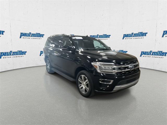 used 2024 Ford Expedition car, priced at $57,406