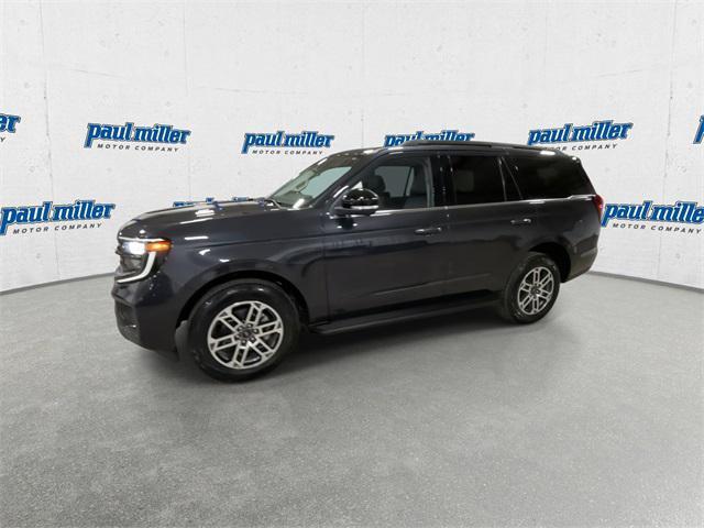 new 2025 Ford Expedition car, priced at $72,340