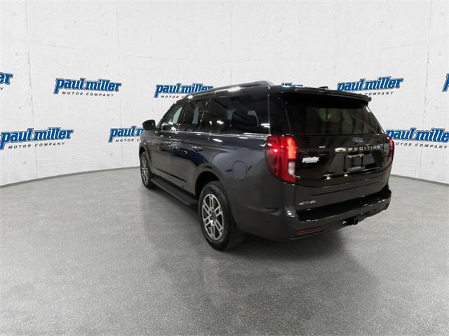 new 2025 Ford Expedition car, priced at $72,340