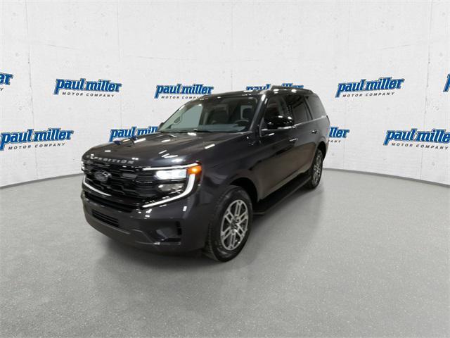 new 2025 Ford Expedition car, priced at $72,340