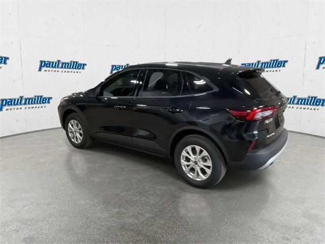 new 2025 Ford Escape car, priced at $30,980