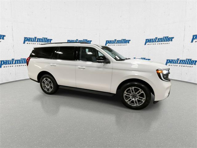 new 2025 Ford Expedition car, priced at $70,340