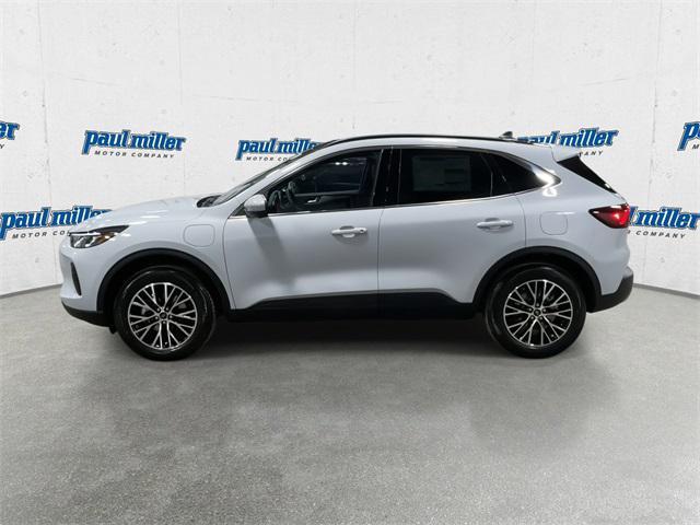 new 2025 Ford Escape PHEV car, priced at $38,186