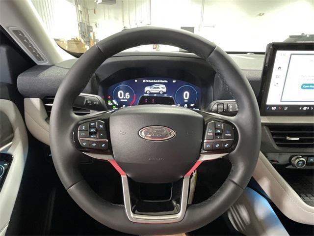 new 2025 Ford Explorer car, priced at $60,095